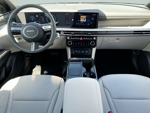 New 2026 Hyundai Tucson Limited AWD/4WD image 16