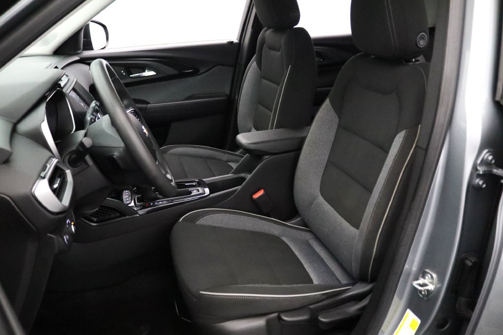 Used 2023 Chevrolet TrailBlazer LS AWD/4WD image 14