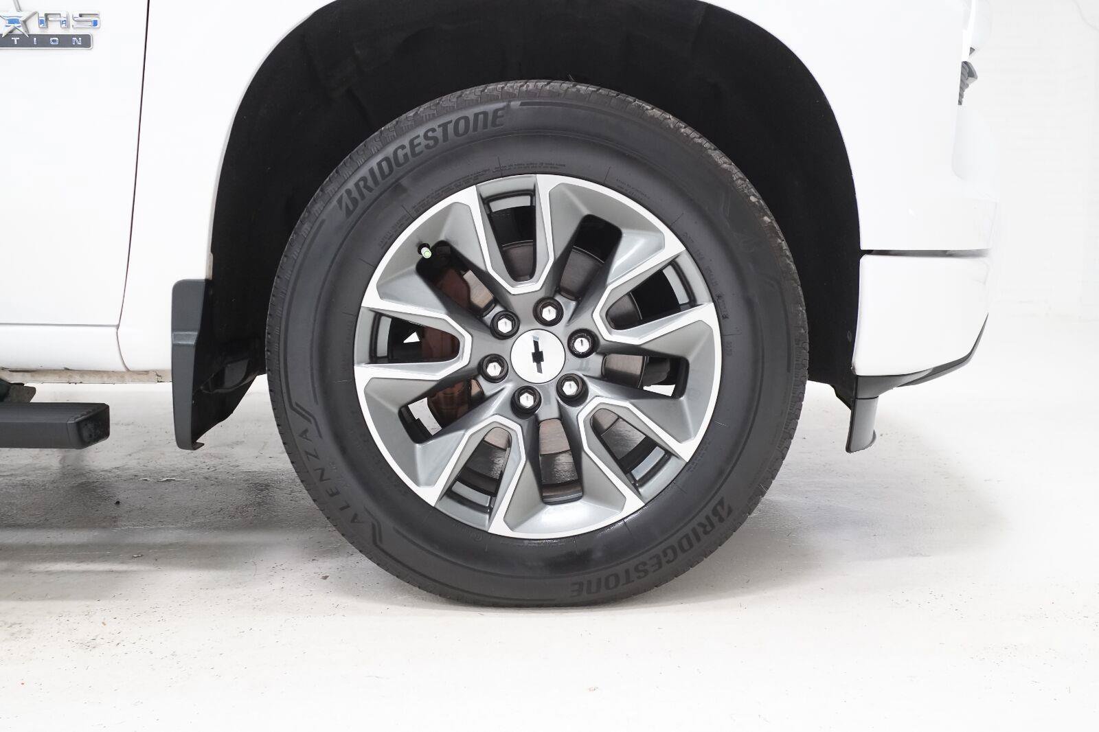 Used 2025 Chevrolet Silverado 1500 RST w/ Texas Edition Plus RWD image 30