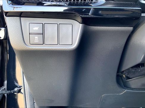Used 2025 Honda CR-V EX-L image 32