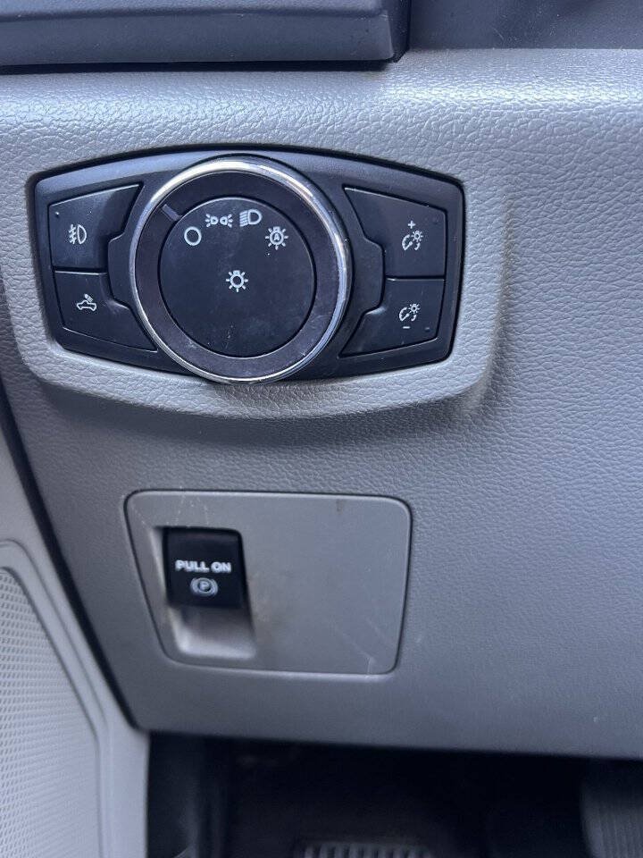 Used 2019 Ford F150 XLT w/ Trailer Tow Package AWD/4WD image 20