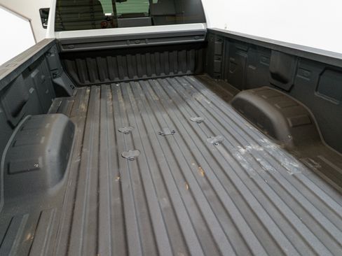 Used 2024 Chevrolet Silverado 3500 LT w/ Convenience Package image 13