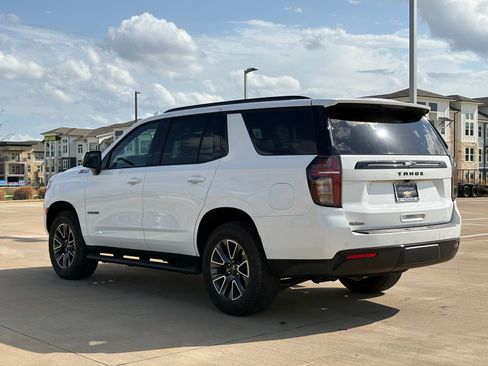 Certified 2024 Chevrolet Tahoe Z71 w/ Luxury Package image 5