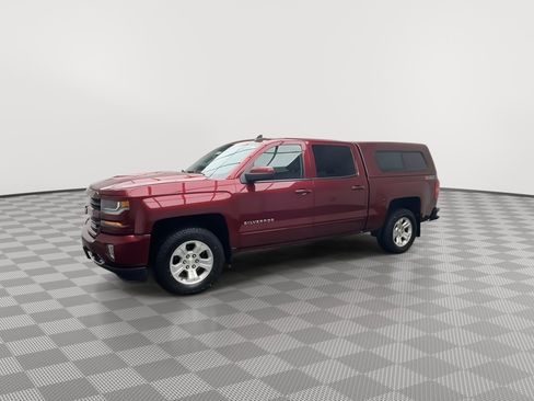 Used 2017 Chevrolet Silverado 1500 LT w/ All Star Edition image 32