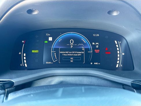 Used 2025 Toyota Camry SE image 39