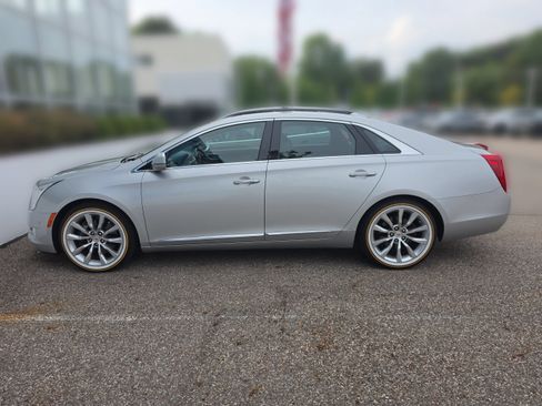 Used 2015 Cadillac XTS Luxury FWD image 6