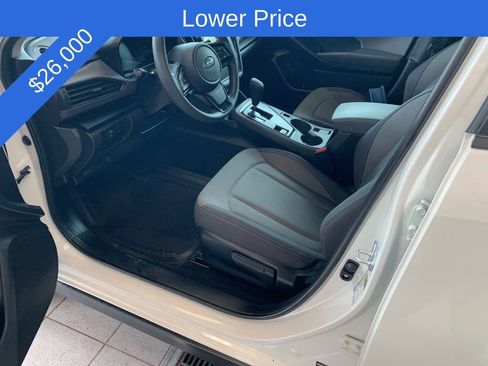 Certified 2025 Subaru Crosstrek 2.0i AWD/4WD image 3