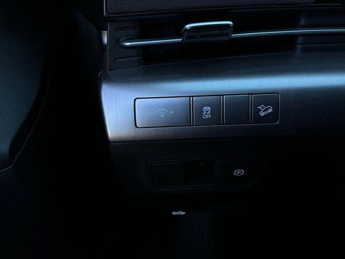 Used 2025 Hyundai Kona SEL image 22