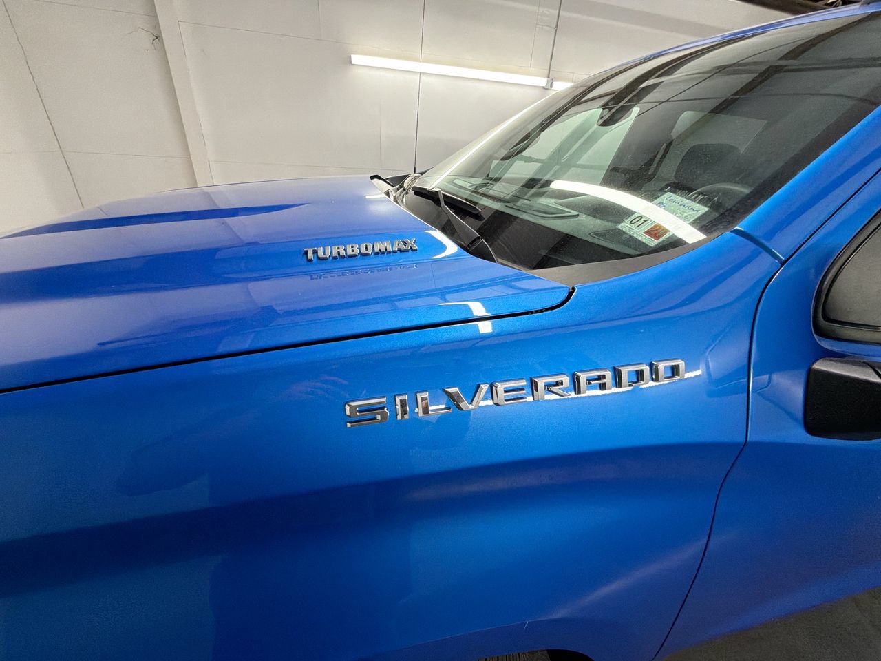 Certified 2025 Chevrolet Silverado 1500 Custom RWD image 30