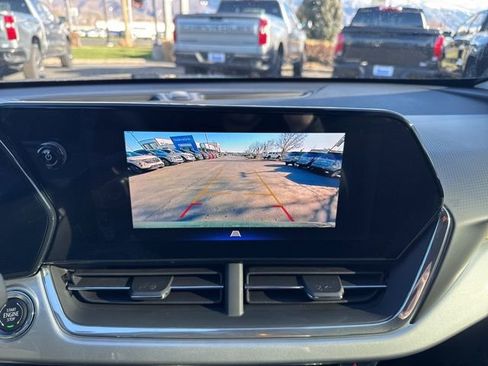 New 2026 Chevrolet Trax LT w/ Driver Confidence Package FWD image 23
