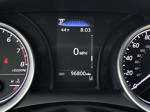 Used 2022 Toyota Camry LE image 27
