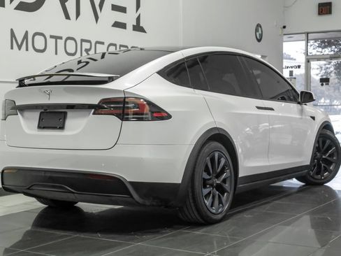 Used 2022 Tesla Model X AWD/4WD image 11
