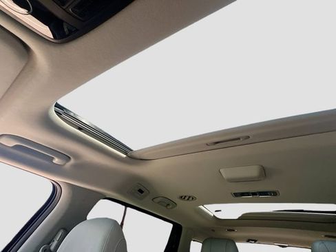 New 2026 Kia Carnival SX Prestige FWD image 23