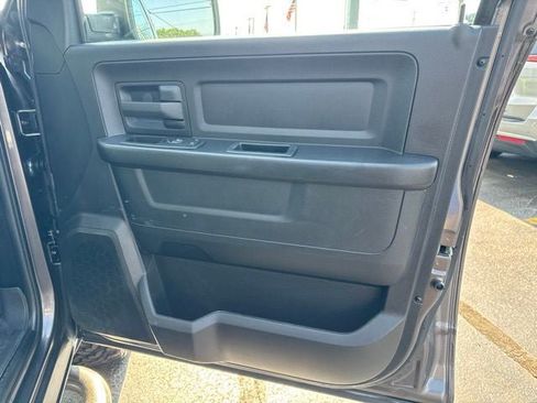 Used 2015 RAM 1500 Express AWD/4WD image 25