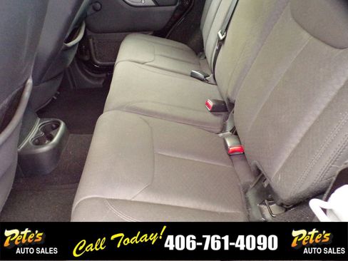 Used 2017 Jeep Wrangler Unlimited Sport w/ Dual Top Group image 12