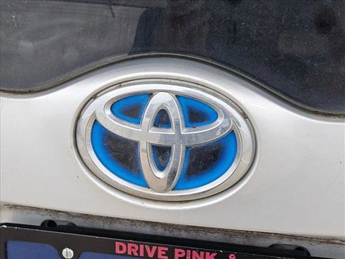 Used 2018 Toyota Prius Prime Advanced image 10