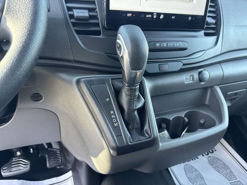 New 2026 Ford Transit 250 148 Medium Roof image 20