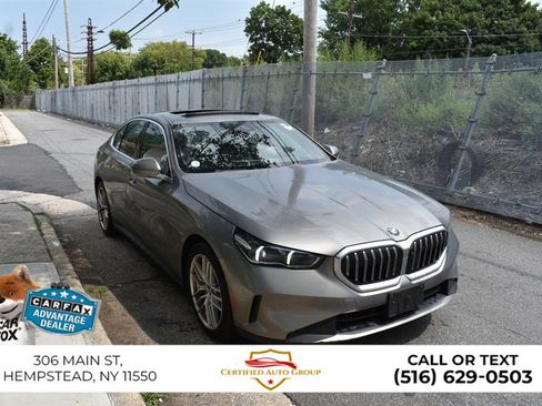 Used 2024 BMW 530i RWD image 4