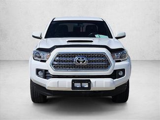Used 2016 Toyota Tacoma TRD Sport w/ Towing Package video 2