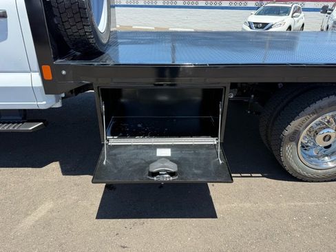 New 2026 Ford F550 4x4 Crew Cab image 8