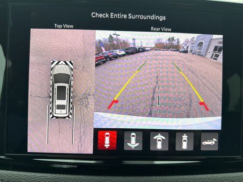 New 2026 Chrysler Pacifica Select image 18