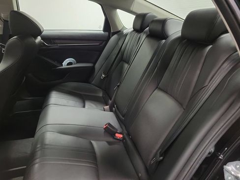 Used 2021 Honda Accord EX-L image 28