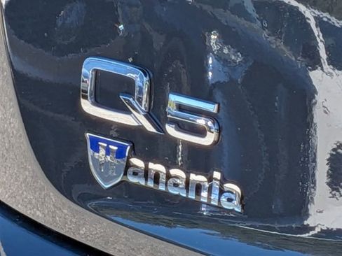 Used 2024 Audi Q5 2.0T Premium image 12