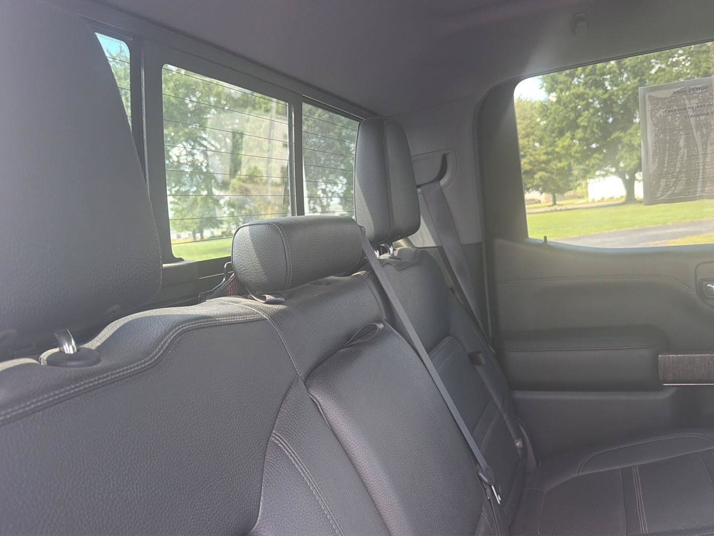 Used 2019 GMC Sierra 1500 Denali w/ Denali Ultimate Package AWD/4WD image 9