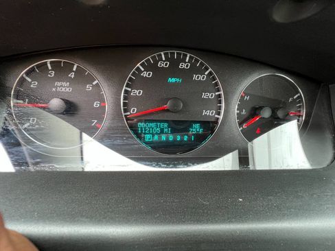 Used 2008 Chevrolet Impala LT FWD image 23