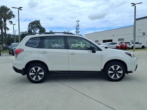Used 2018 Subaru Forester 2.5i w/ Protection Package #1 AWD/4WD image 15