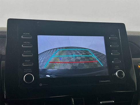 Used 2024 Toyota Camry SE image 19