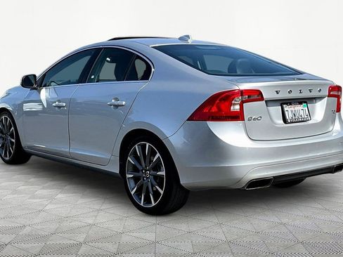 Used 2015 Volvo S60 T5 Premier w/ Convenience Package FWD image 4