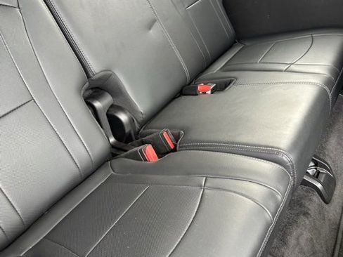 Used 2019 Buick Enclave Avenir w/ Avenir Technology Package image 9