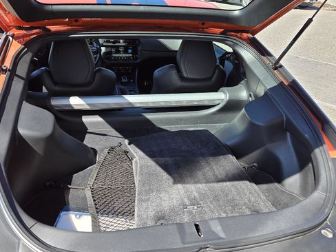 Used 2024 Nissan Z Performance w/ Heritage Edition RWD image 18