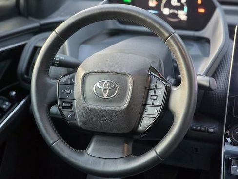 Used 2023 Toyota bZ4X XLE w/ Weather Package AWD/4WD image 31