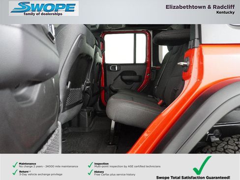 Used 2024 Jeep Wrangler Unlimited Rubicon w/ Technology Group image 11