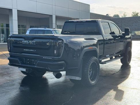 Used 2020 GMC Sierra 3500 Denali w/ Denali Ultimate Package AWD/4WD image 3