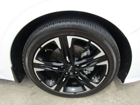 Used 2022 Kia K5 GT-Line AWD/4WD image 7