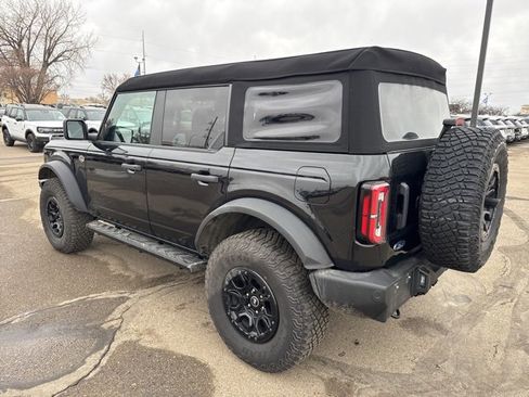 Used 2024 Ford Bronco Wildtrak image 6