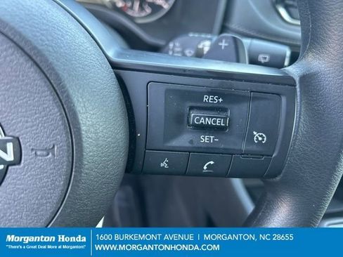 Used 2024 Nissan Rogue S AWD/4WD image 17