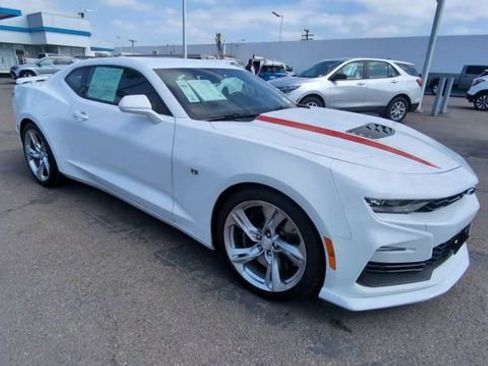 Certified 2022 Chevrolet Camaro SS image 2