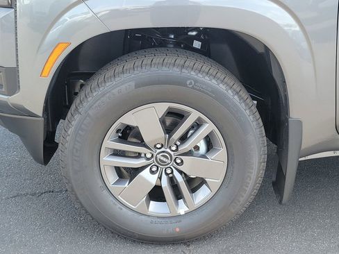 New 2026 Nissan Frontier SV w/ SV Convenience Package RWD image 19