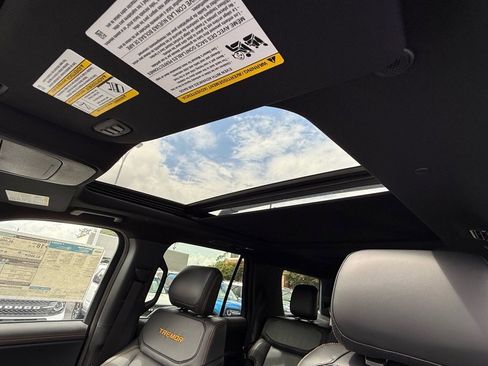 New 2025 Ford Expedition Tremor image 19