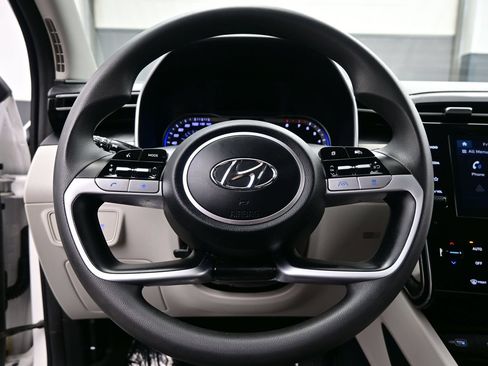 Used 2024 Hyundai Tucson SEL FWD image 24