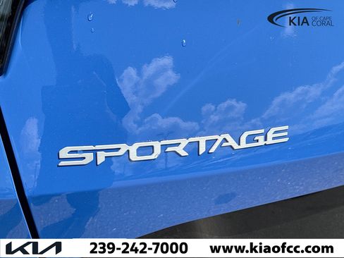 New 2026 Kia Sportage SX image 11