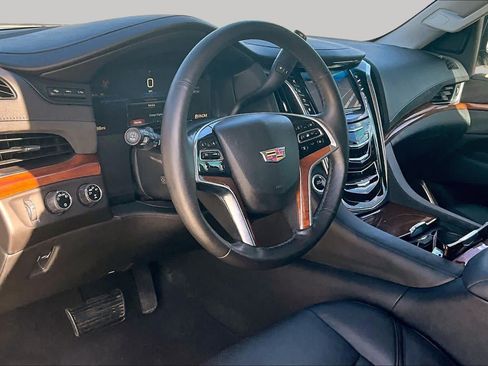 Used 2015 Cadillac Escalade Premium AWD/4WD image 16