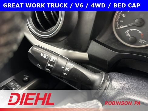 Used 2016 Toyota Tacoma SR5 image 21