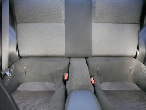 Used 2017 Toyota 86 RWD image 13