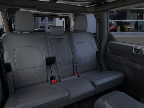 New 2026 Ford Bronco Outer Banks AWD/4WD image 11