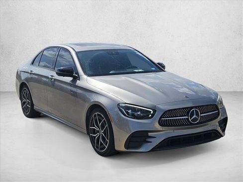 Used 2021 Mercedes-Benz E 350 Sedan image 3
